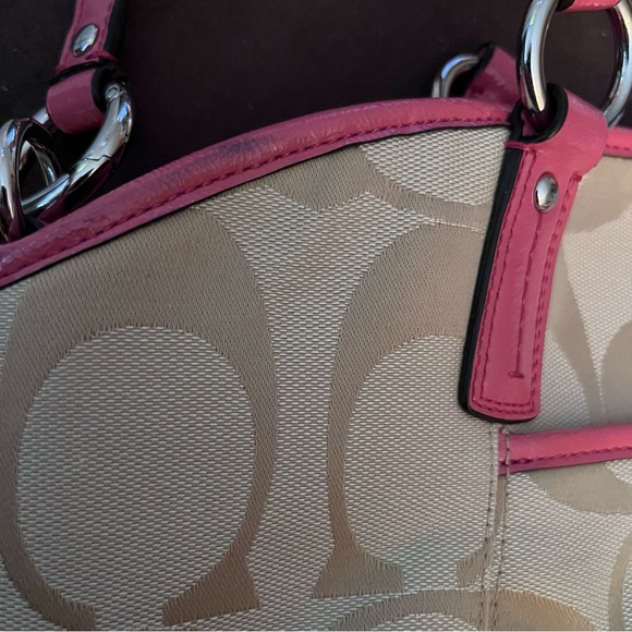 Coach Signature Stripe Pocket Tote - Picture 15 of 15